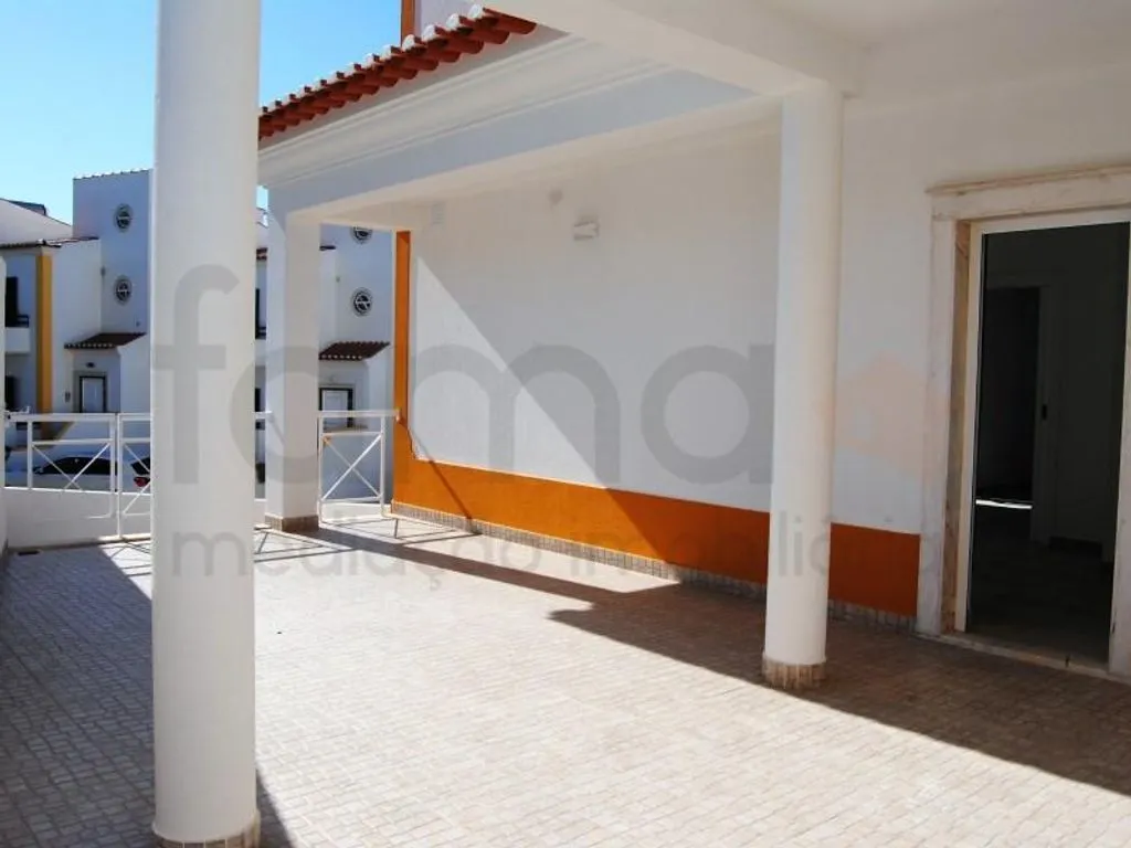 Terrass - Remodelled House with Sea View in Ericeira