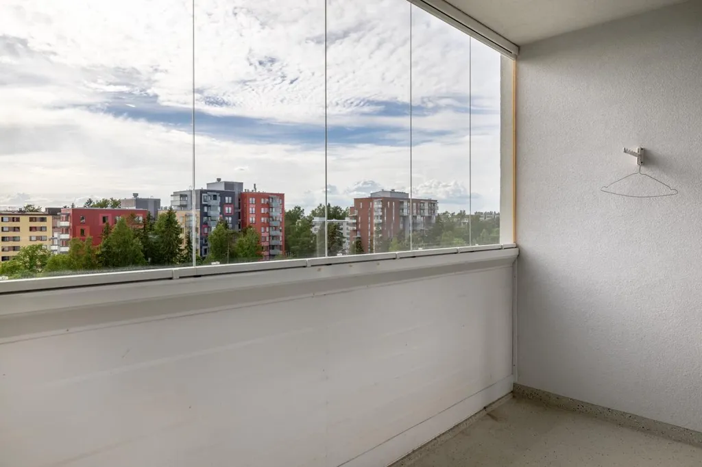 Rõdu - Apartment with Glazed Balcony in Vantaa