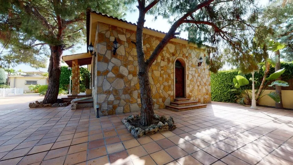 Terrazza - Luxury Detached House with Pool in Elche