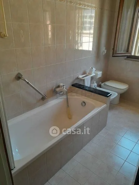 Vannitoad - Terraced Villa with Garden in Crema