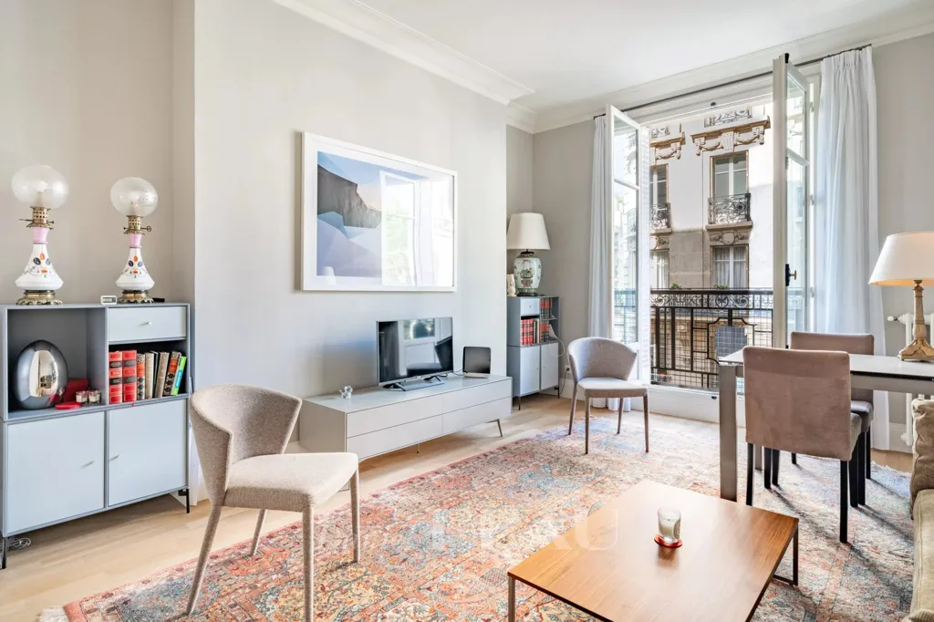Séjour - Appartement avec ascenseur au 16e arrondissement de Paris