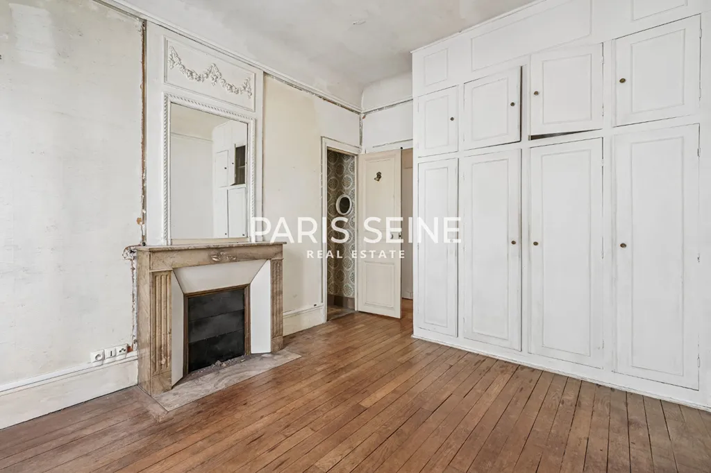 Soggiorno - Rare 5-Piece Apartment with View in Invalides