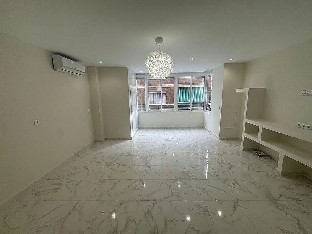 Elutuba - Reformed Flat with Terrace in Torrevieja Centre