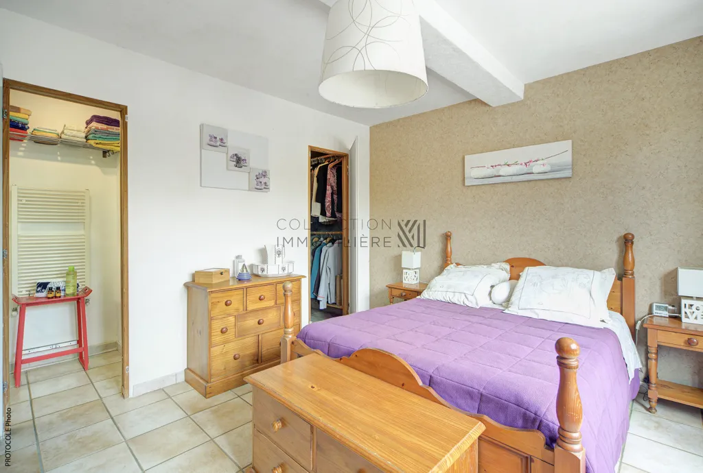 Chambres - Maison avec Piscine et Terrasses à Rieumes