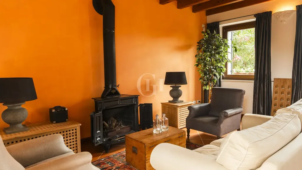 Elutuba - Villa with Private Terraced Garden in Brenzone