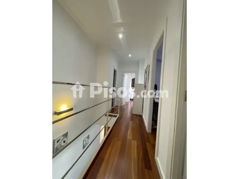 Entrée - Modernised Duplex with Mountain View in Beniparrell