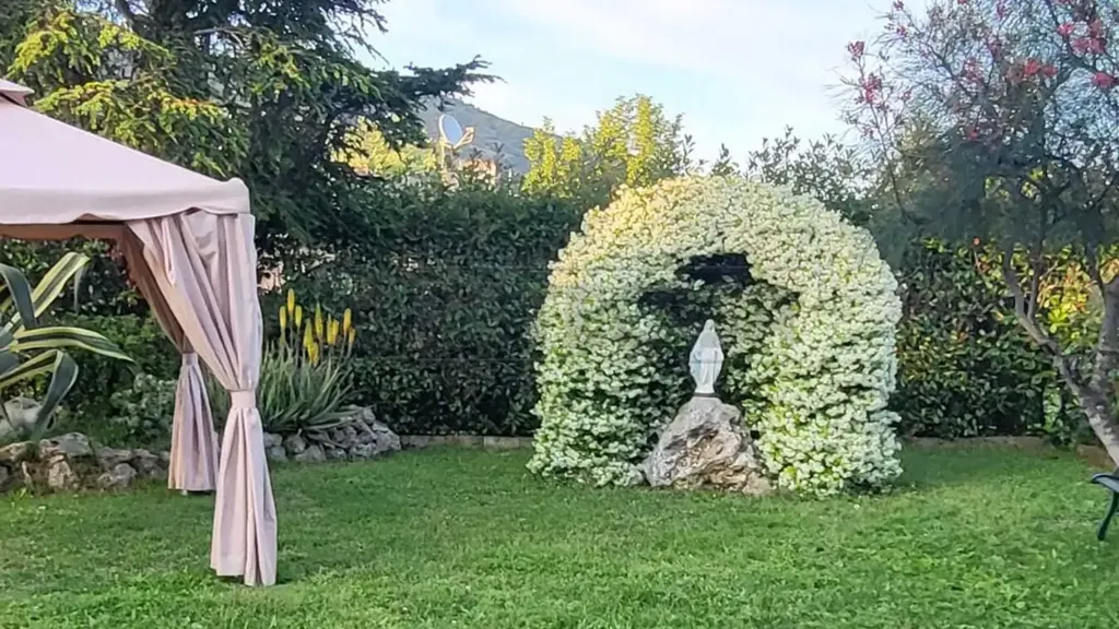 Jardin - Villa with Sea View in Ceriale