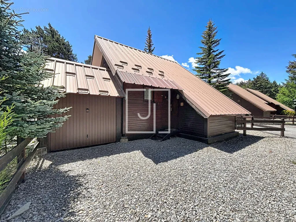 Välivaade - Renovated Chalet with Garden in Barcelonnette