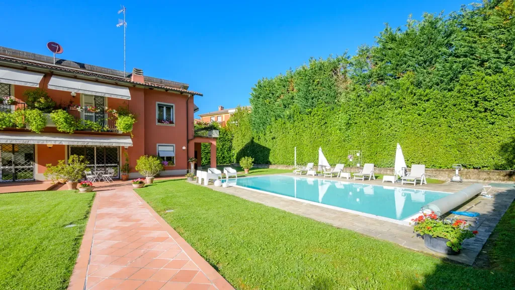 Piscina - Luxury Villa with Pool in Pianoro, Emilia-Romagna