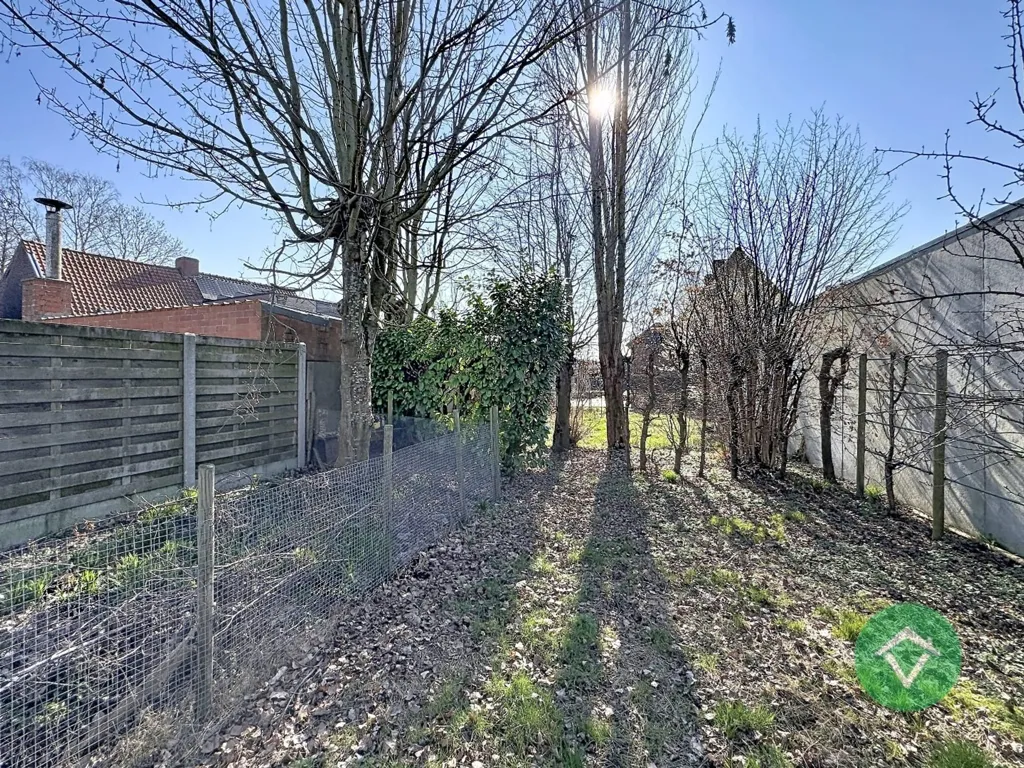 Aed - House with Garden in Lichtervelde