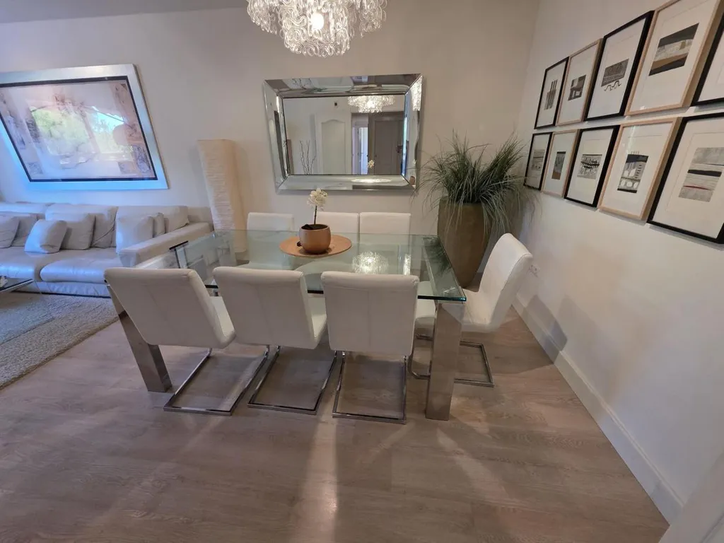 Salle à manger - Apartment with Private Terrace in Marbella