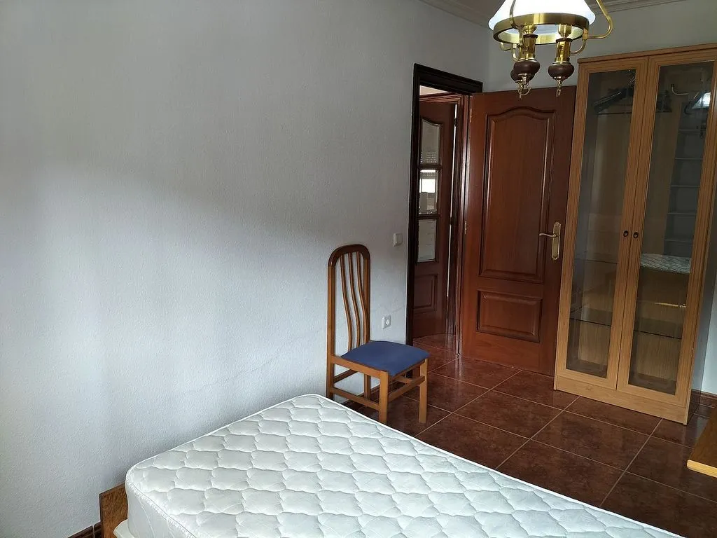 Magamistoad - Furnished Flat with Balcony in Vidal, Salamanca