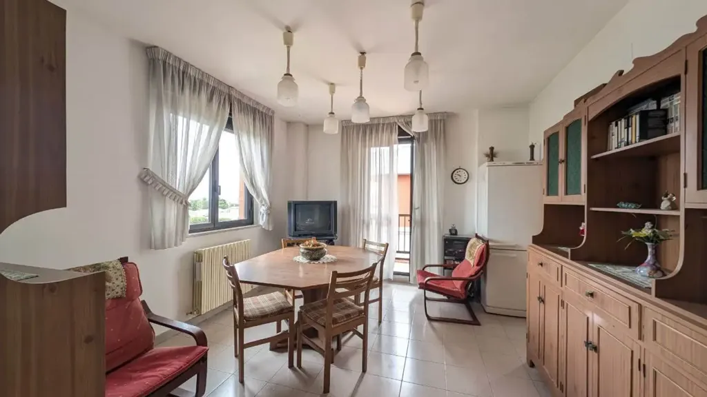 Salle à manger - Apartment with Terrace in San Severo
