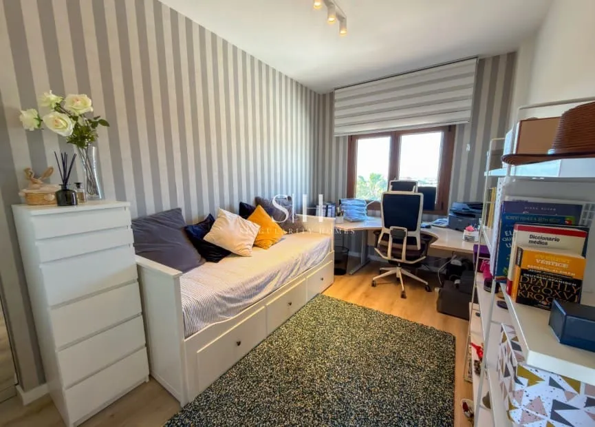 Bedrooms - Contemporary Villa with Private Pool in San Fulgencio
