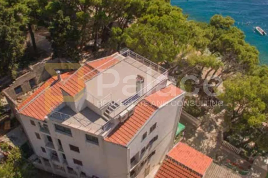 Vue aérienne - Boutique Hotel with Seafront in Mala Duba