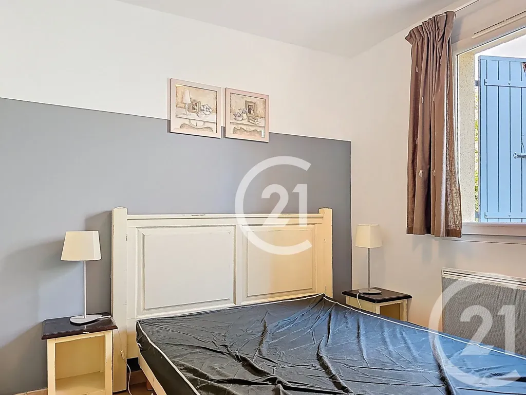 Chambres - Maison de 3 Pièces avec Piscine à Mouriès