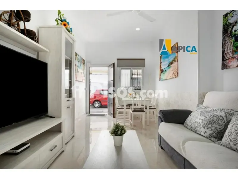 Séjour - Cozy Apartment with Patio in Barbate