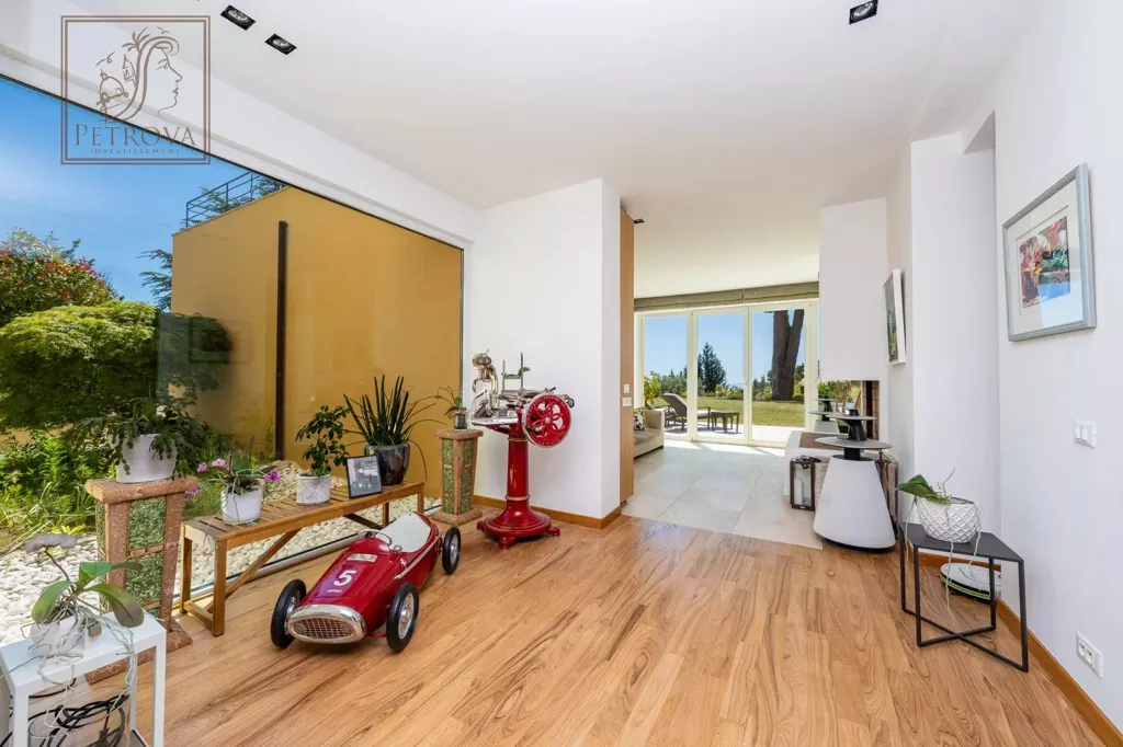 Elutuba - Villa with Sea View in Prestigious Menton