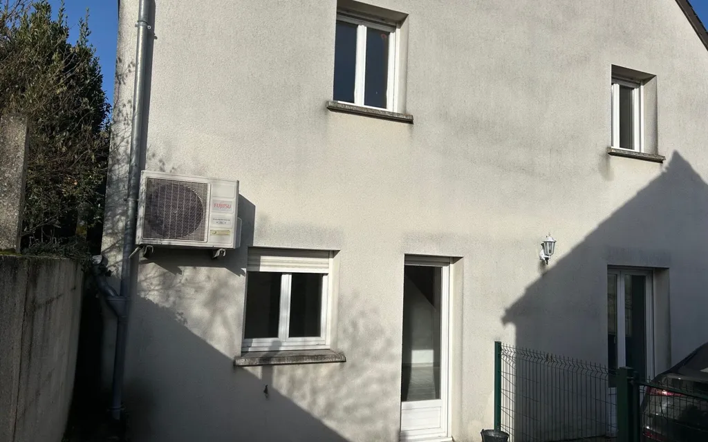 Välivaade - Contemporary House with Terrace in Monnaie