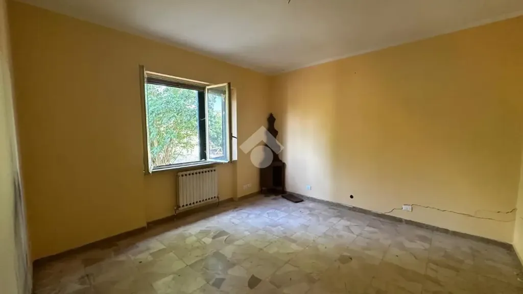 Pièces - Single-Storey Villa with Garden in Capannori