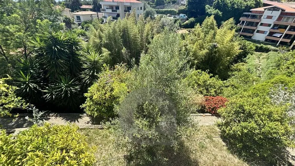 Õhuvaade - 4-Piece with Sea View in Menton Garavan