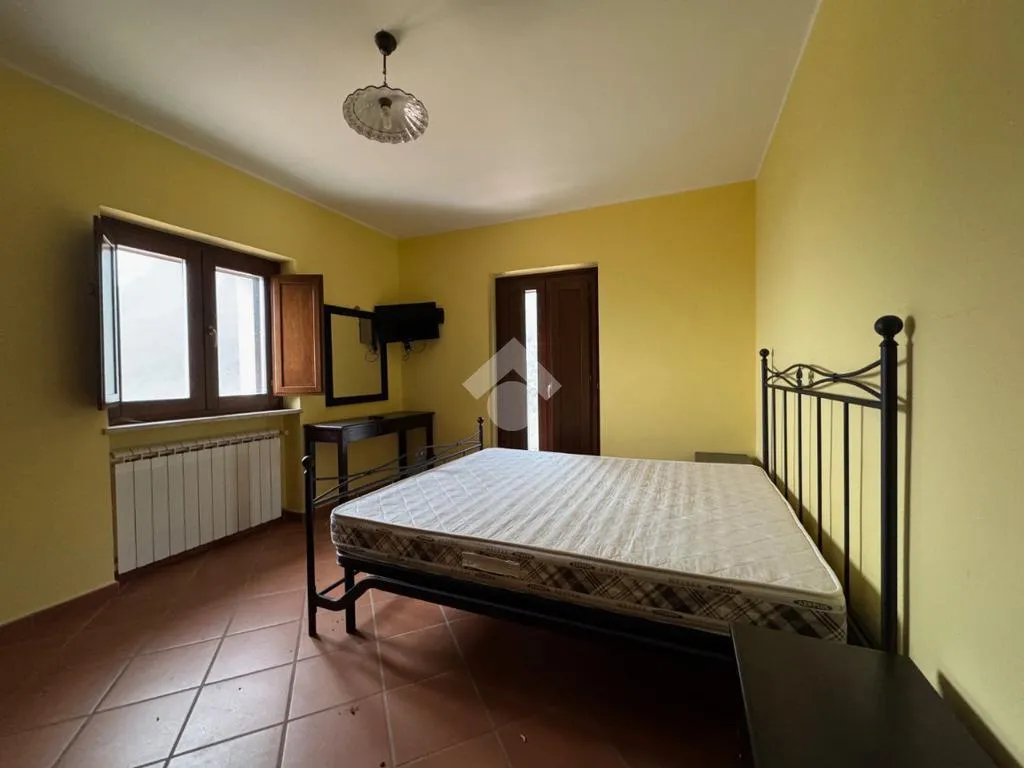 Bedrooms - Independent House with Restaurant in Venafro