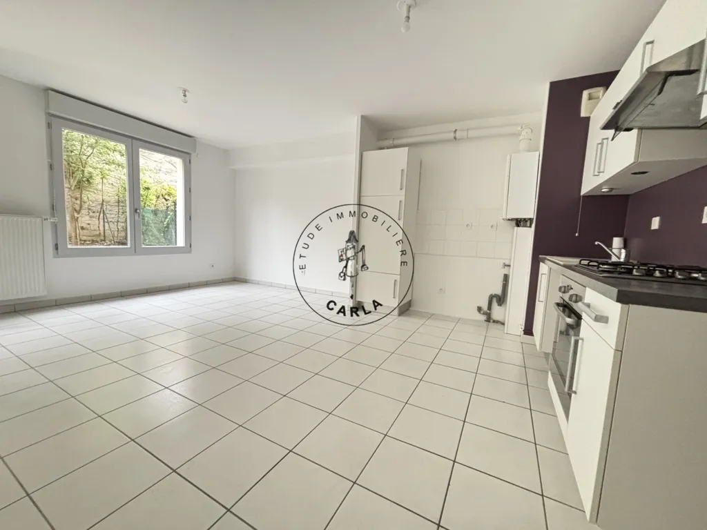 Cucina - Ground Floor Flat with Garden in Oullins Centre