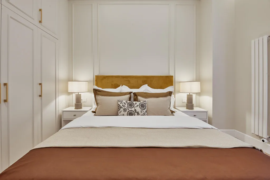 Magamistoad - Transforming Flat with Balconies in Madrid