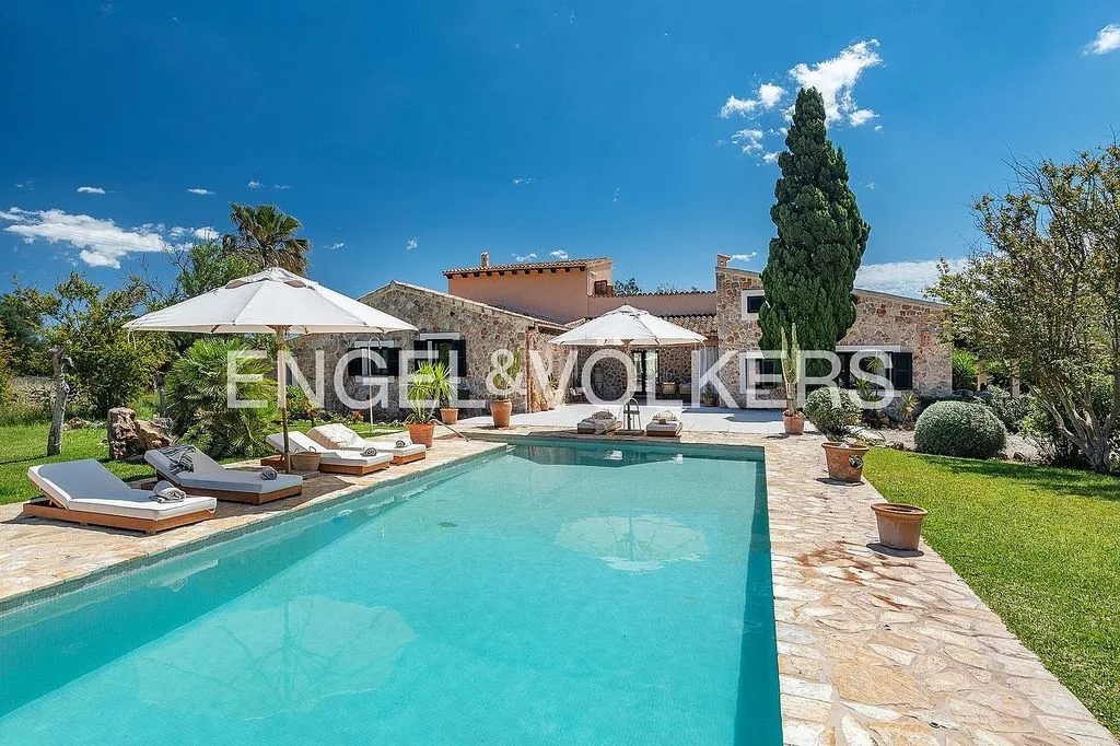 Bassein - Rustic Finca with Pool in Pollença