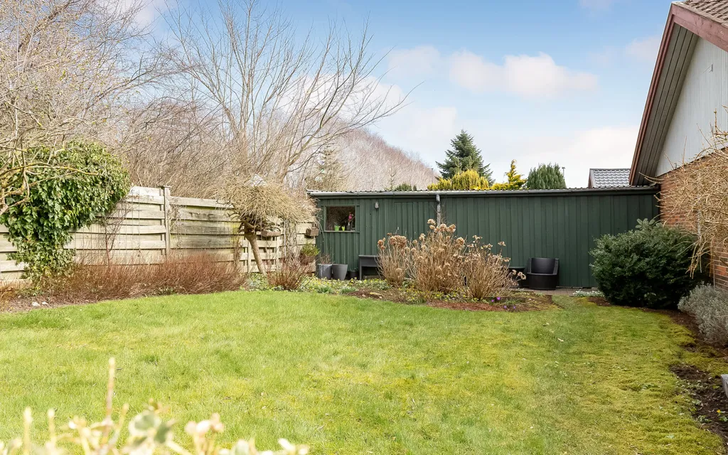 Aed - Single-Storey Villa with Garden in Erritsø