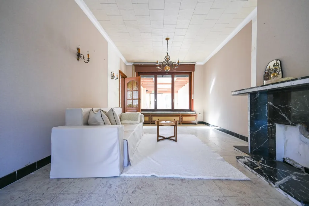Elutuba - Half-Open House with Veranda in Bornem