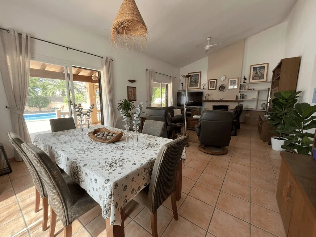 Salle à manger - Maison 4 chambres à Sant Llorenc des Cardassar