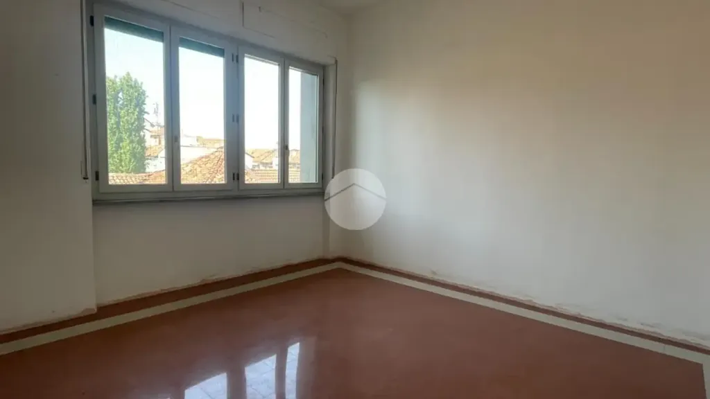Stanze - Triplex with Balcony in Asti's Historic Centre