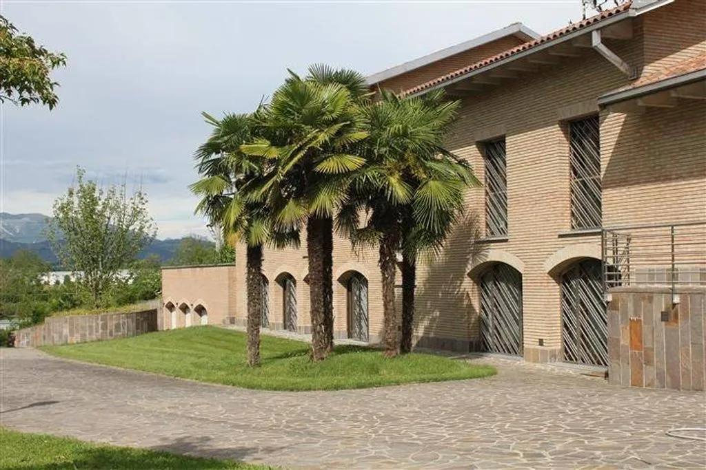 Välivaade - Luxury Villa with Pool in Bernareggio