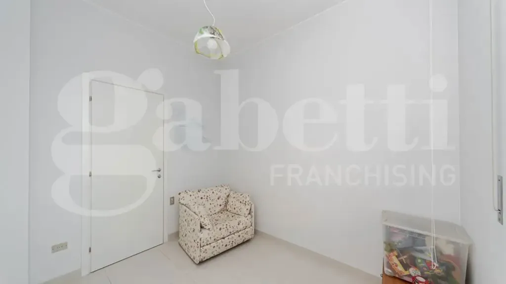 Chambres - Modernised Apartment with Balcony in Monza