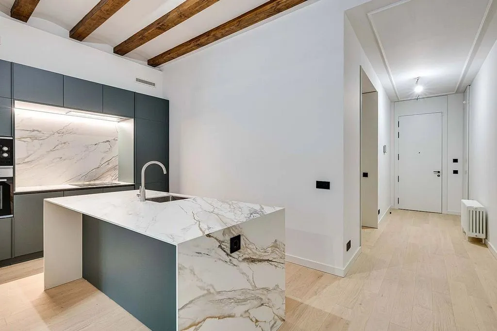 Cuisine - Luxury Apartment with Balconies in Barcelona