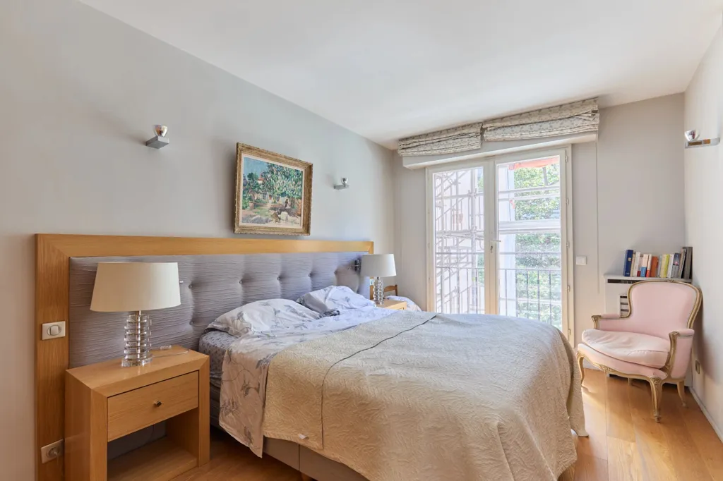 Bedrooms - Paris Apartment with Balcony in Passy