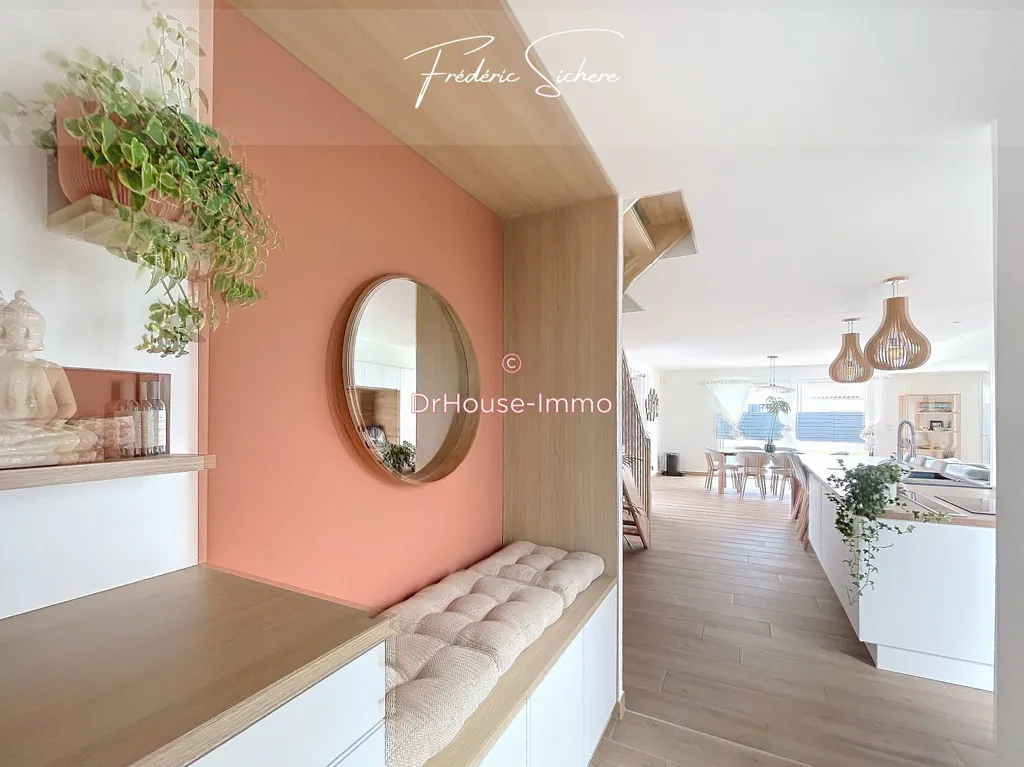 Entrée - Maison Contemporaine avec Piscine à La Jarrie