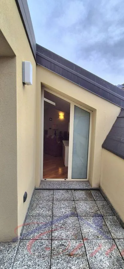 Terrass - Modern Apartment with Terraces in Lecco Centre