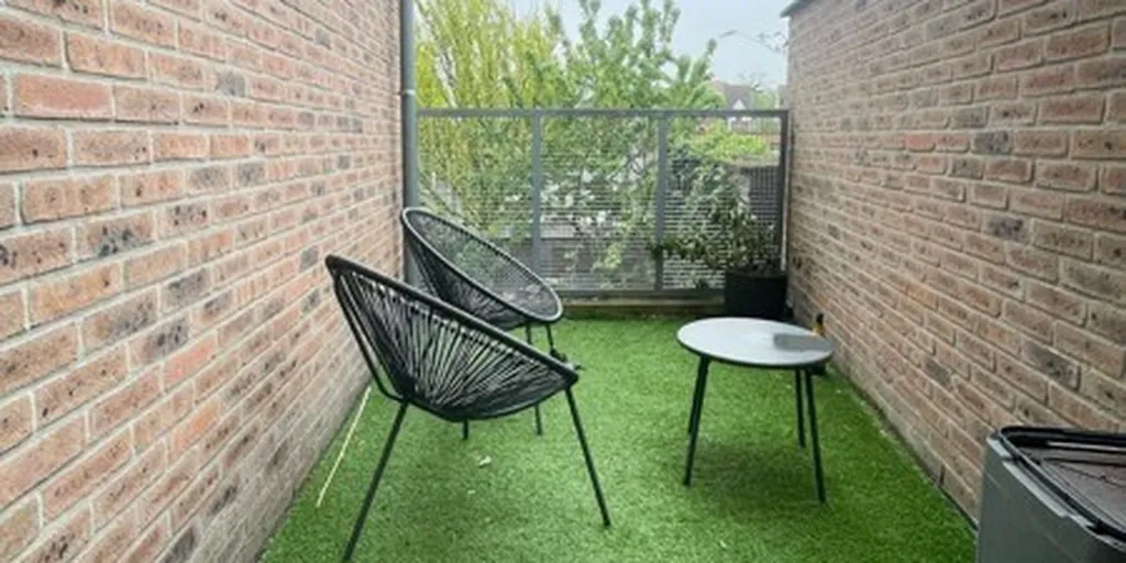 Garden - Apartment with Terrace in Central Ghent