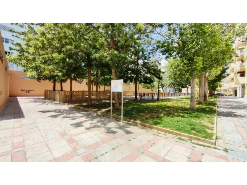 Apartment with Pool in Fuengirola Centre