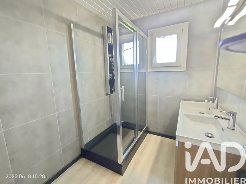 Bathrooms - Fully Renovated House with Garden in Dole