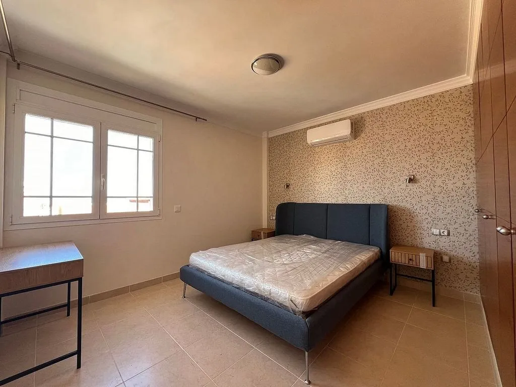 Magamistoad - Renovated Villa with Pool on Avenida San Francisco