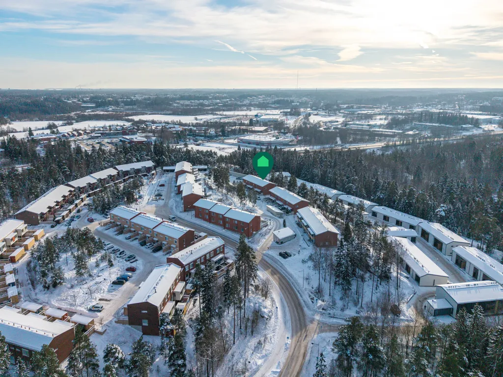 Vista aerea - Modern Flat with Private Yard in Espoo
