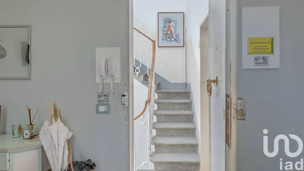 Esik - Historic Apartment with Terrace in Florence Centre