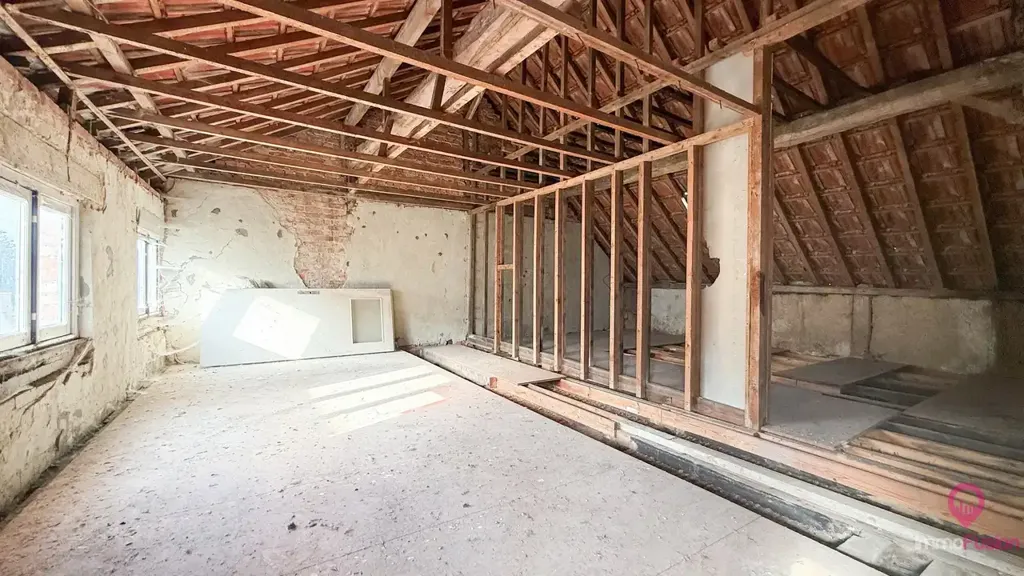 Stanze - Renovatable House with Garden in Heers