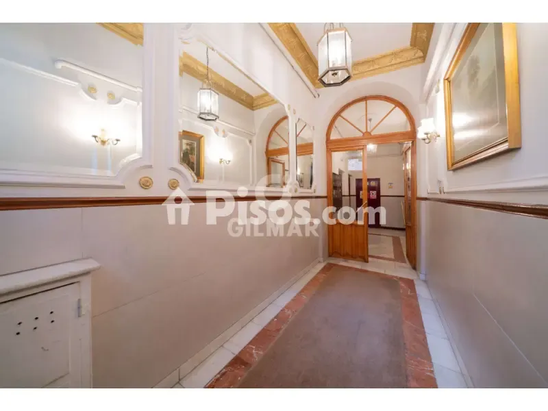 Esik - Completely Renovated Flat in Palacio, Madrid