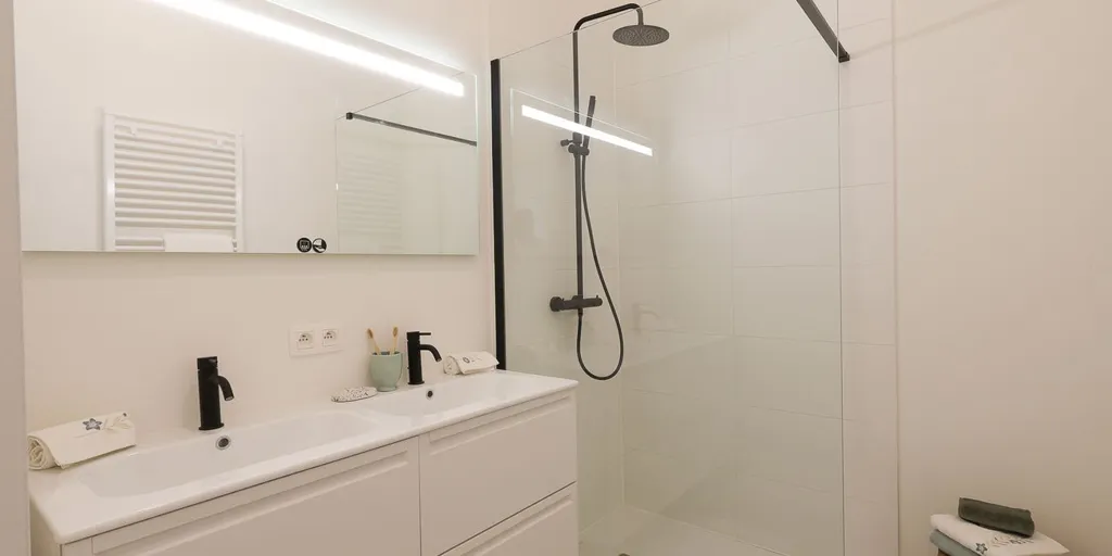 Vannitoad - Apartment with Sea View in Oostende