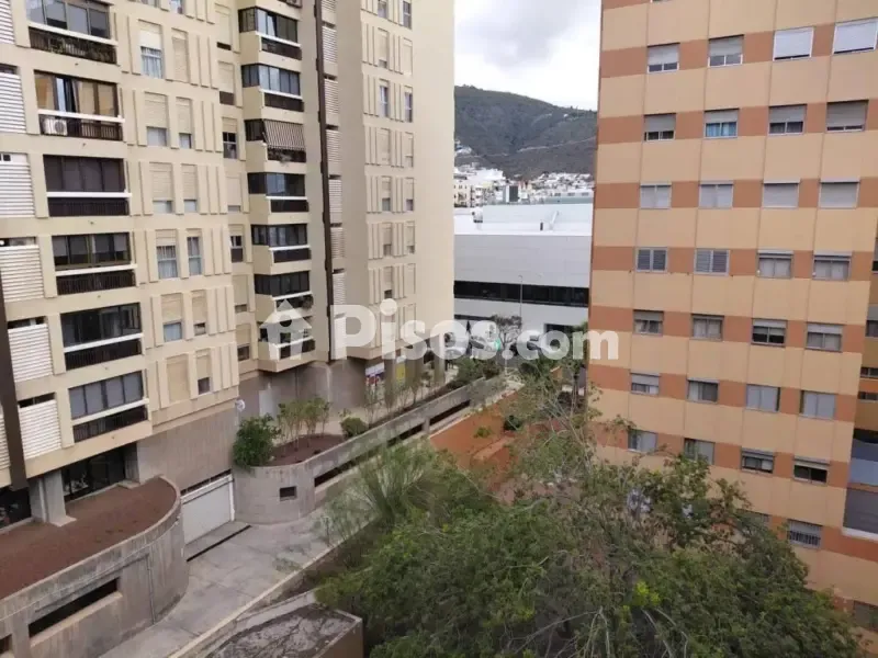 Rõdu - Fully Renovated Flat with Balcony in La Salle