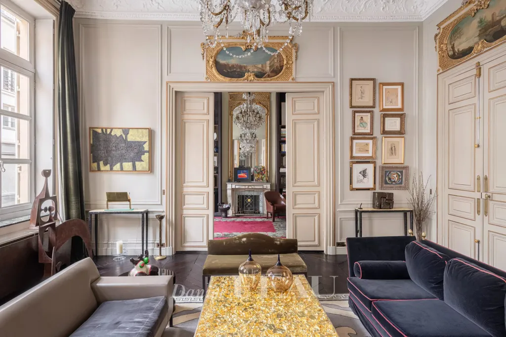 Appartement 7 pièces à Paris 7ème